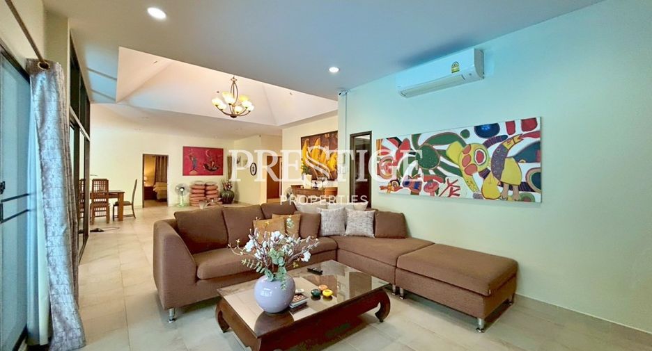 For sale 4 bedrooms house in Bang Lamung, Chonburi