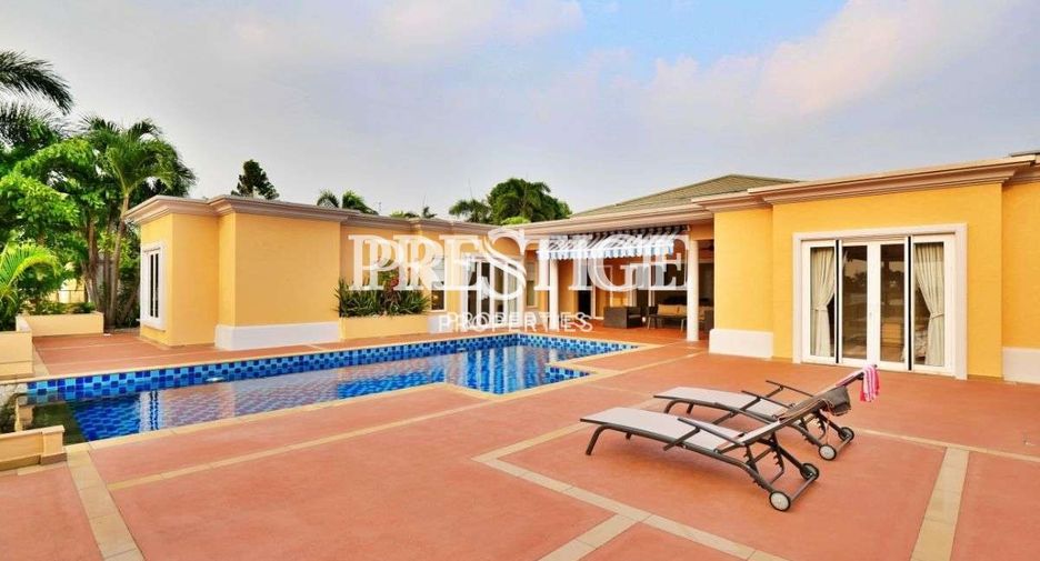 For sale 4 bedrooms house in Bang Lamung, Chonburi