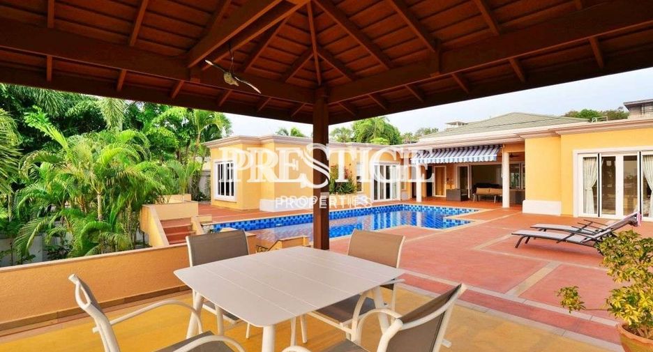 For sale 4 bedrooms house in Bang Lamung, Chonburi