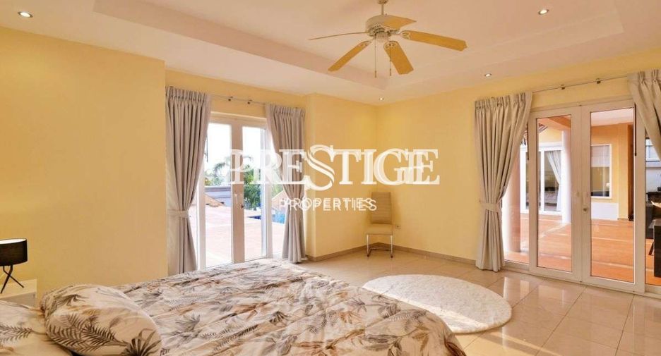For sale 4 bedrooms house in Bang Lamung, Chonburi