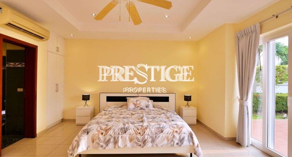 For sale 4 bedrooms house in Bang Lamung, Chonburi