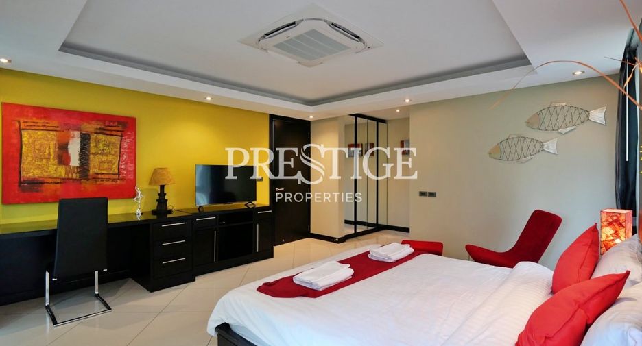 Casa en venta de 5 habitaciones en Bang Lamung, Chonburi
