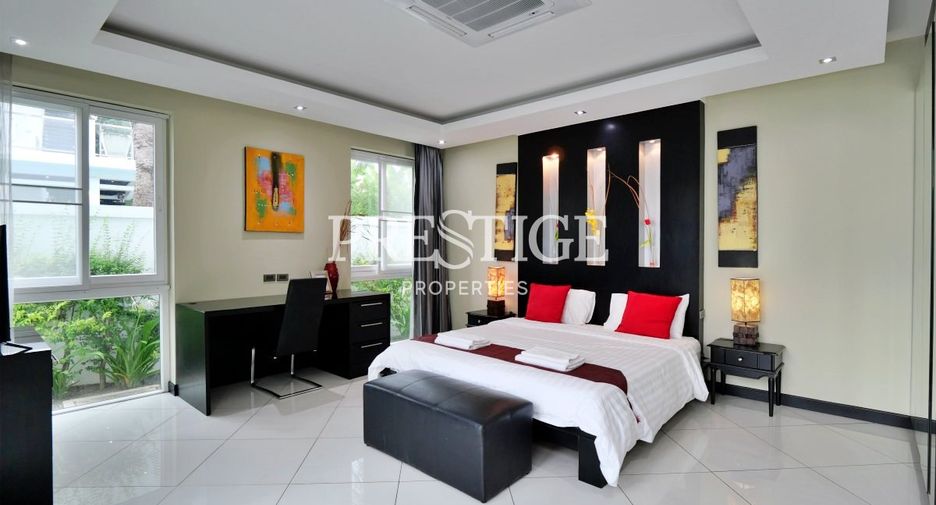 Casa en venta de 5 habitaciones en Bang Lamung, Chonburi