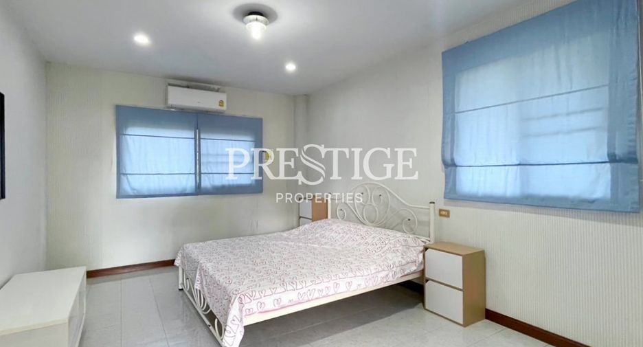 Casa en alquiler de 4 habitaciones en Sattahip, Chonburi