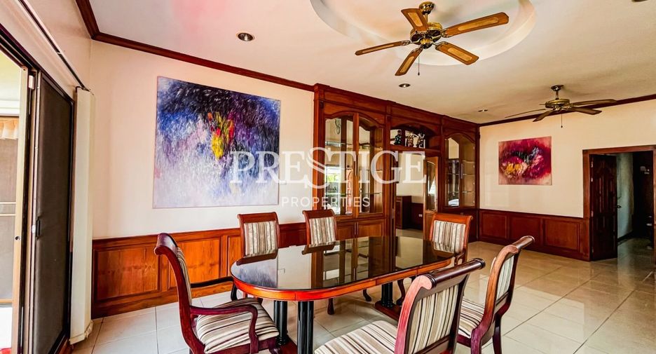 Casa en venta de 3 habitaciones en Bang Lamung, Chonburi