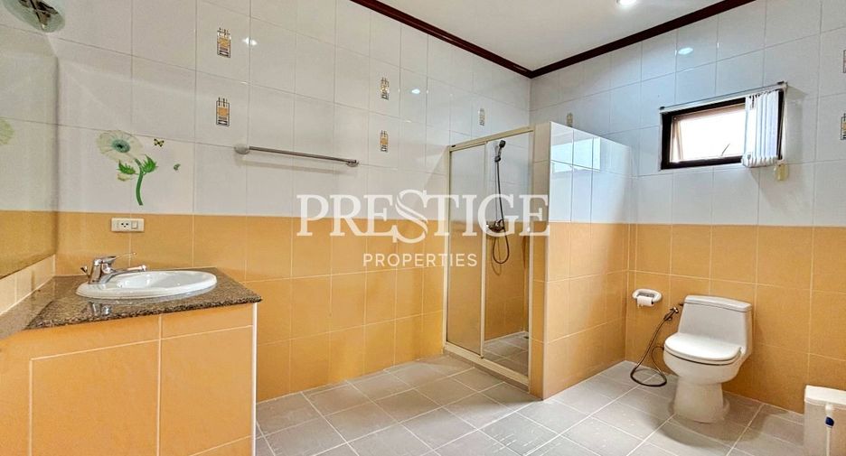 Casa en venta de 3 habitaciones en Bang Lamung, Chonburi