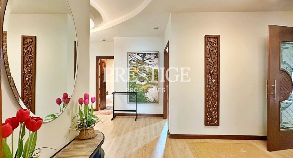 For sale and for rent 2 bedrooms condo 