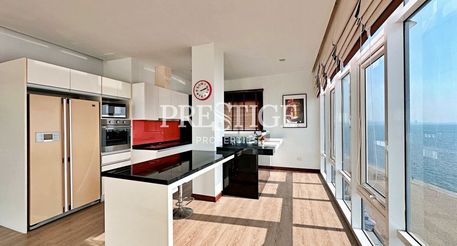 For sale and for rent 2 bedrooms condo 