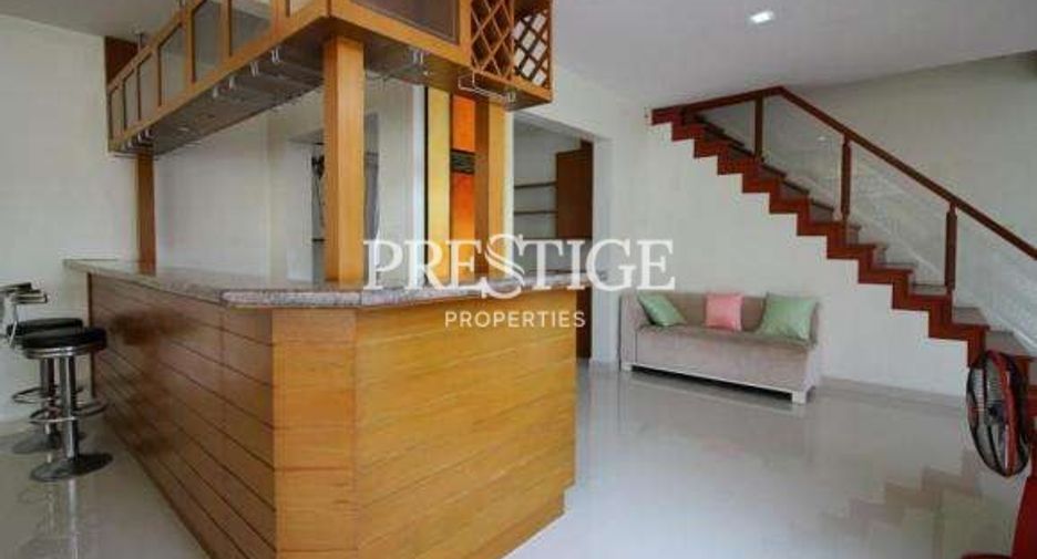 Haus zum Kauf mit 4 Zimmer in Bang Lamung, Chonburi