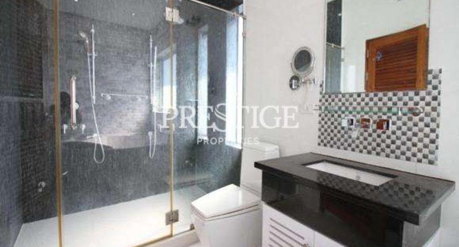 Haus zum Kauf mit 4 Zimmer in Bang Lamung, Chonburi