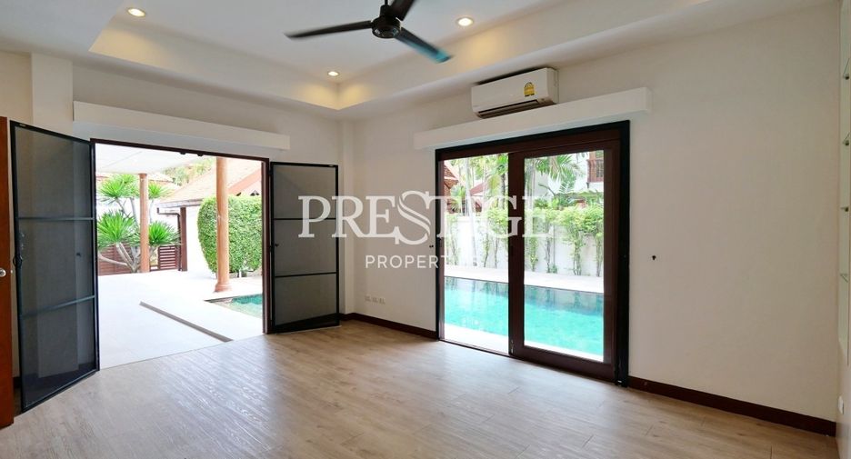 À vendre 4 chambres maison à Jomtien, Pattaya