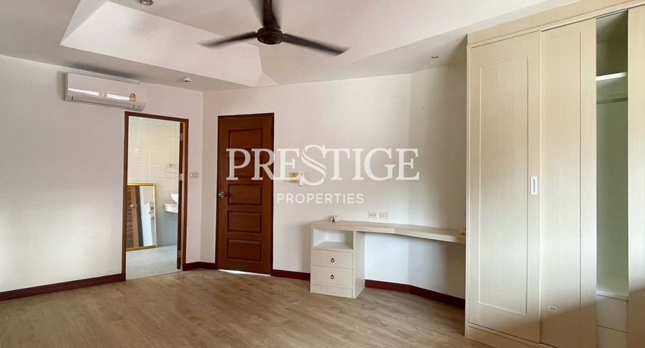 À vendre 4 chambres maison à Jomtien, Pattaya