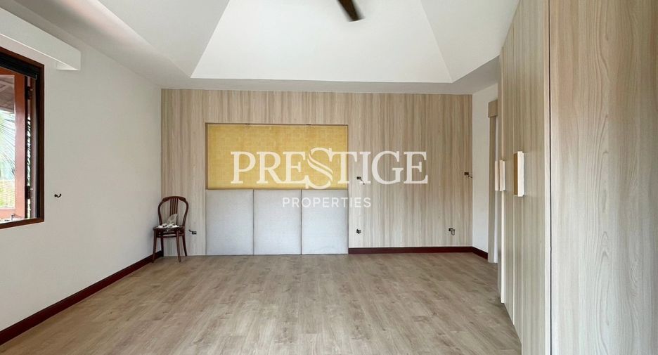 À vendre 4 chambres maison à Jomtien, Pattaya