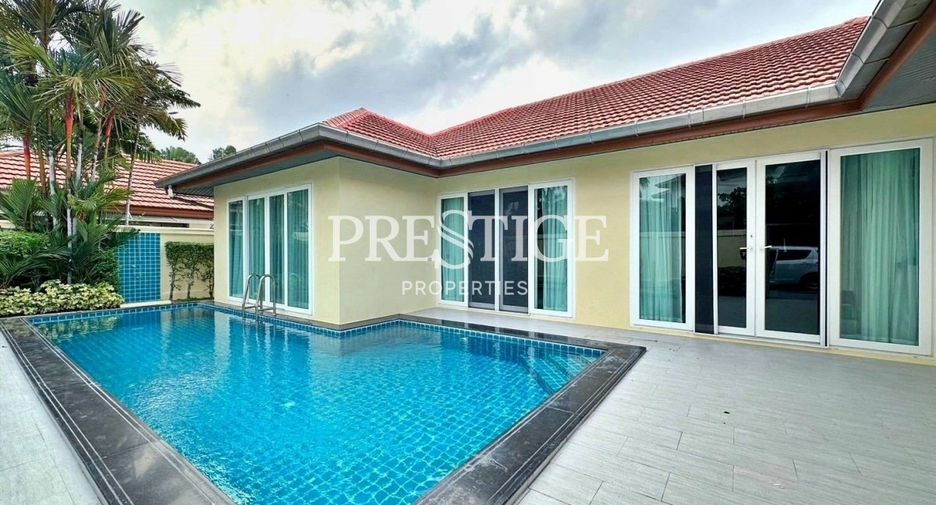 For rent そして for sale 4 ベッドルーム house in East Pattaya, Pattaya