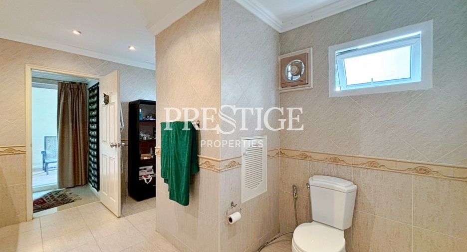 For sale 2 bedrooms condo in Bang Lamung, Chonburi