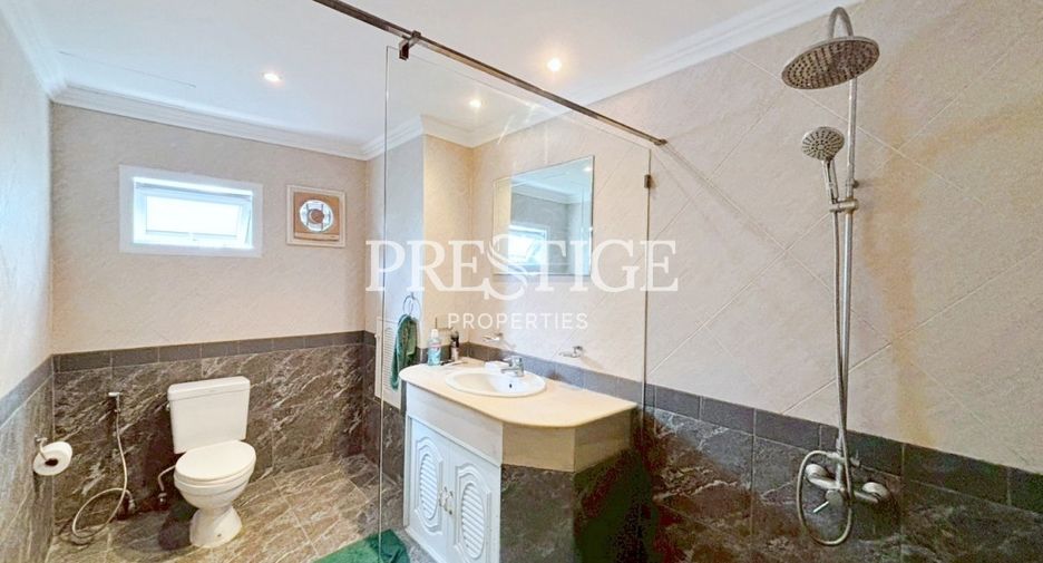 For sale 2 bedrooms condo in Bang Lamung, Chonburi