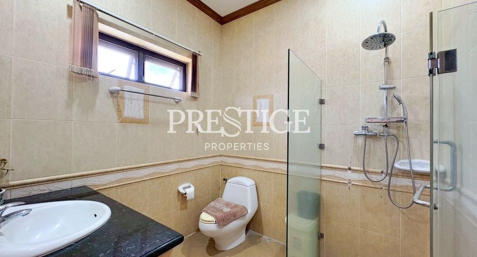For sale 6 bedrooms house in Bang Lamung, Chonburi