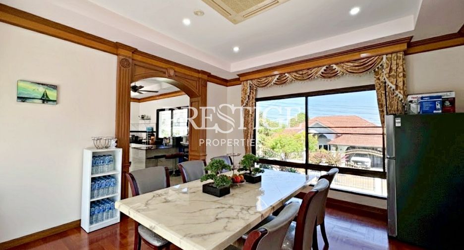 For sale 6 bedrooms house in Bang Lamung, Chonburi