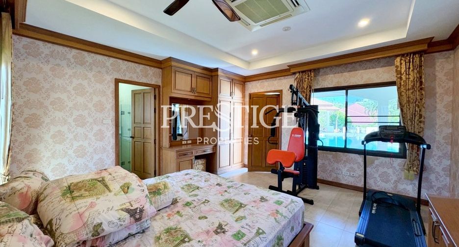 For sale 6 bedrooms house in Bang Lamung, Chonburi