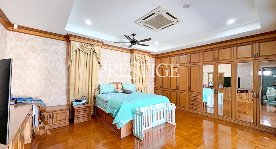 For sale 6 bedrooms house in Bang Lamung, Chonburi