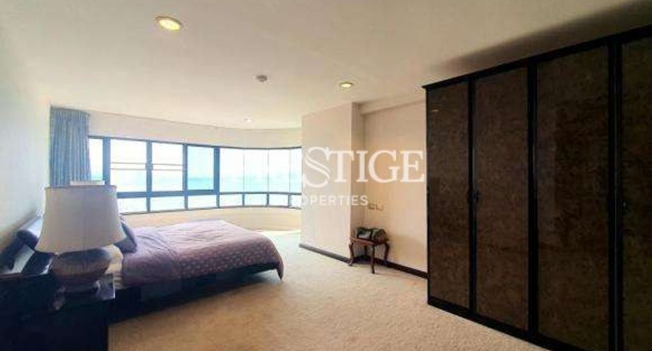 À louer et à vendre 3 chambres condo à Sattahip, Chonburi