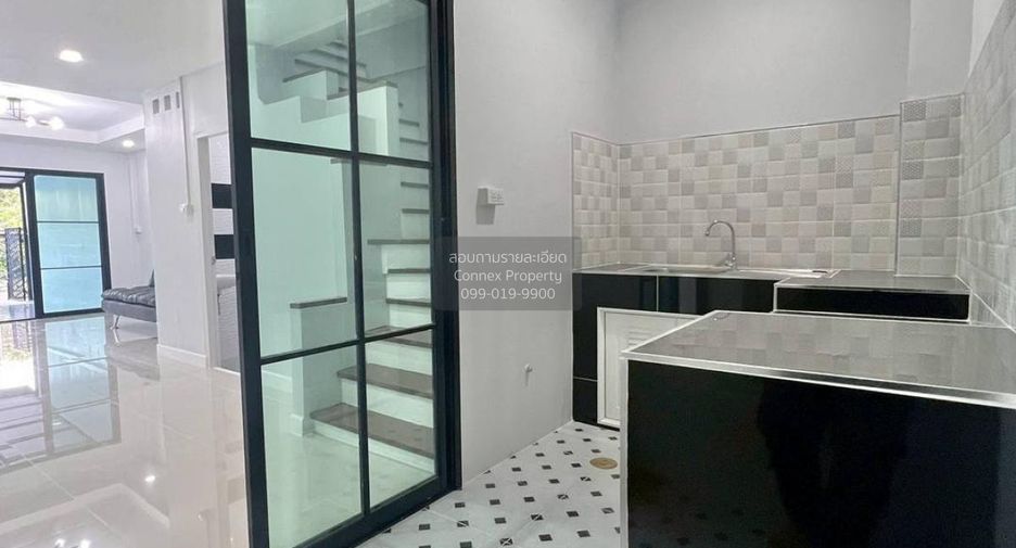 Casa adosada en venta de 2 habitaciones en Bang Bua Thong, Nonthaburi