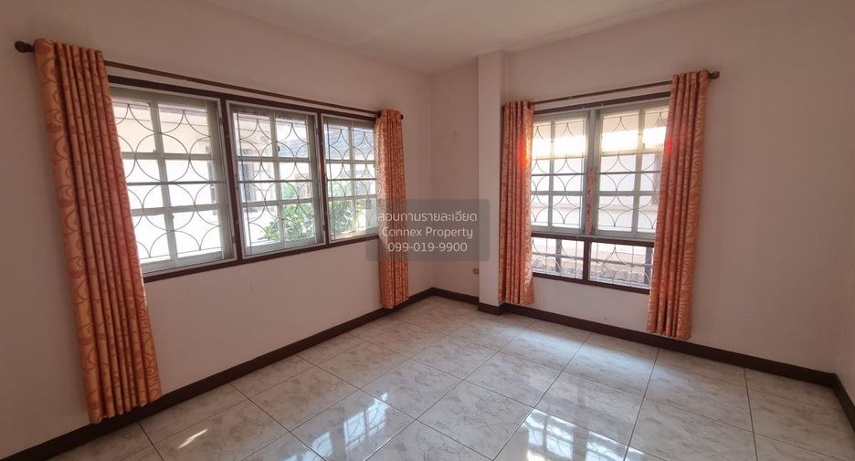 For sale 4 bedrooms house in Mueang Chachoengsao, Chachoengsao
