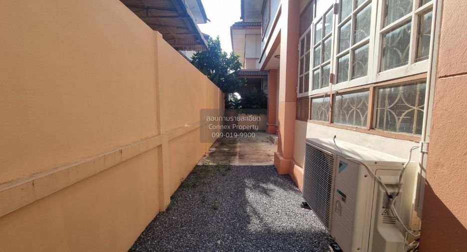 For sale 4 bedrooms house in Mueang Chachoengsao, Chachoengsao