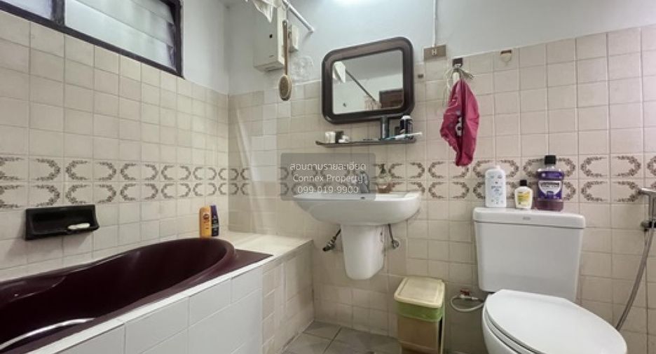 Wohnung zum Kauf mit 2 Zimmer in Khlong Toei, Bangkok