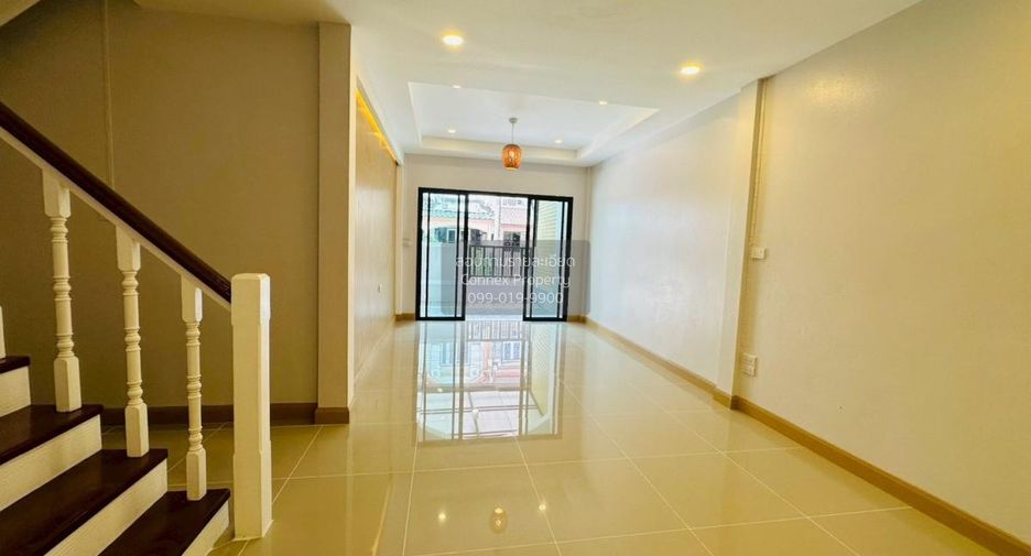 For sale 3 bedrooms townhouse in Bang Bua Thong, Nonthaburi