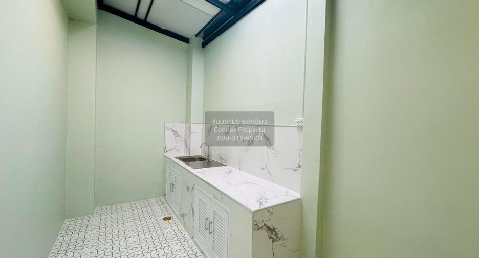 For sale 3 bedrooms townhouse in Bang Bua Thong, Nonthaburi