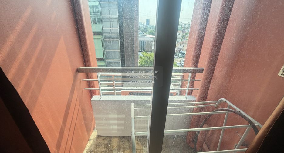 For sale 1 bed condo in Huai Khwang, Bangkok