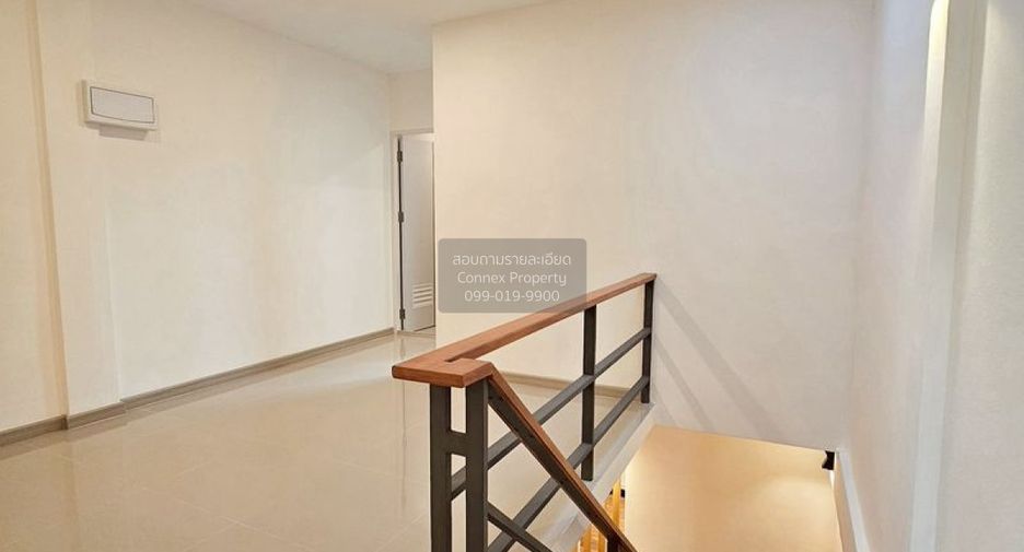 For sale 2 bedrooms townhouse in Don Mueang, Bangkok