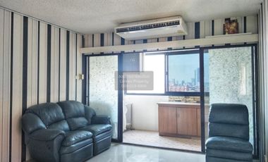For sale 1 bed condo in Huai Khwang, Bangkok