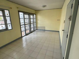 For sale 3 bedrooms townhouse in Bang Bon, Bangkok