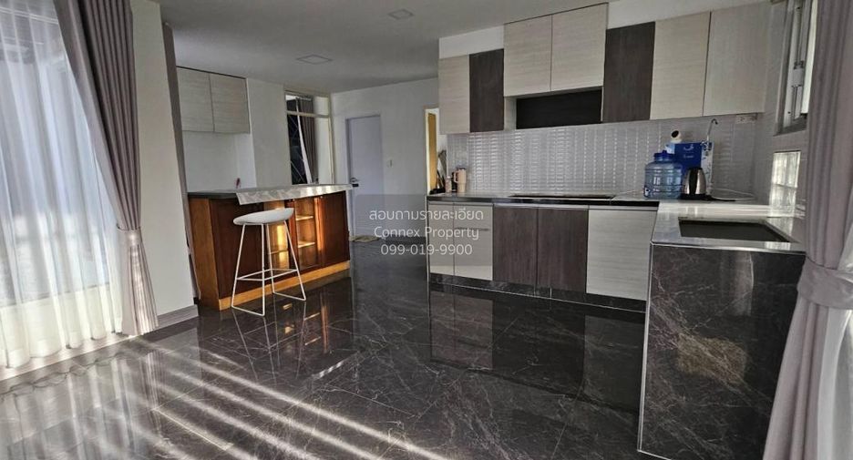 For sale 7 bedrooms house in Bang Phli, Samut Prakan