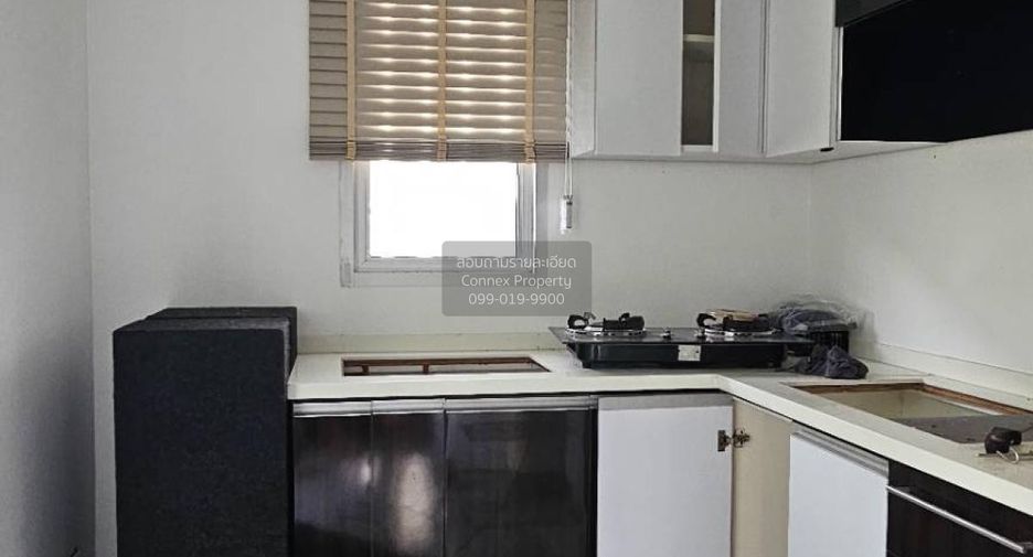 For sale 7 bedrooms house in Bang Phli, Samut Prakan