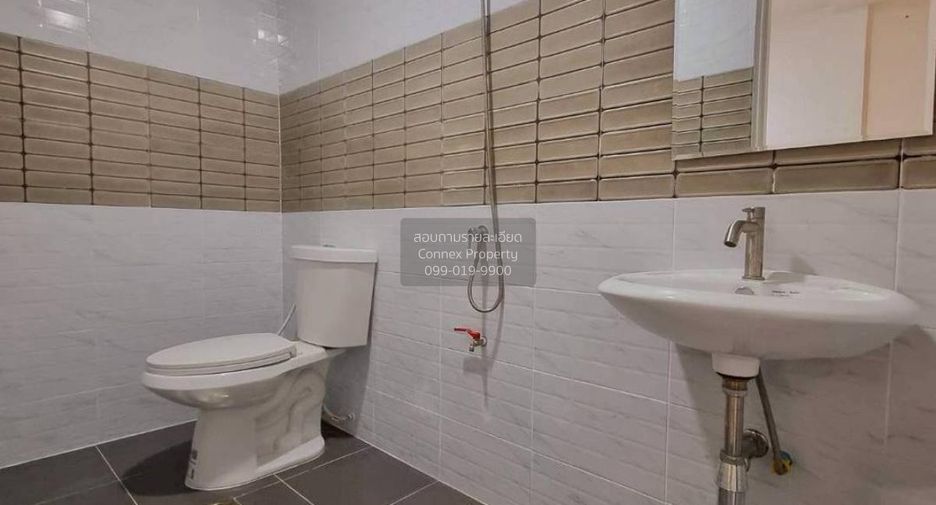 For sale 3 ベッドルーム townhouse in Bang Bua Thong, Nonthaburi