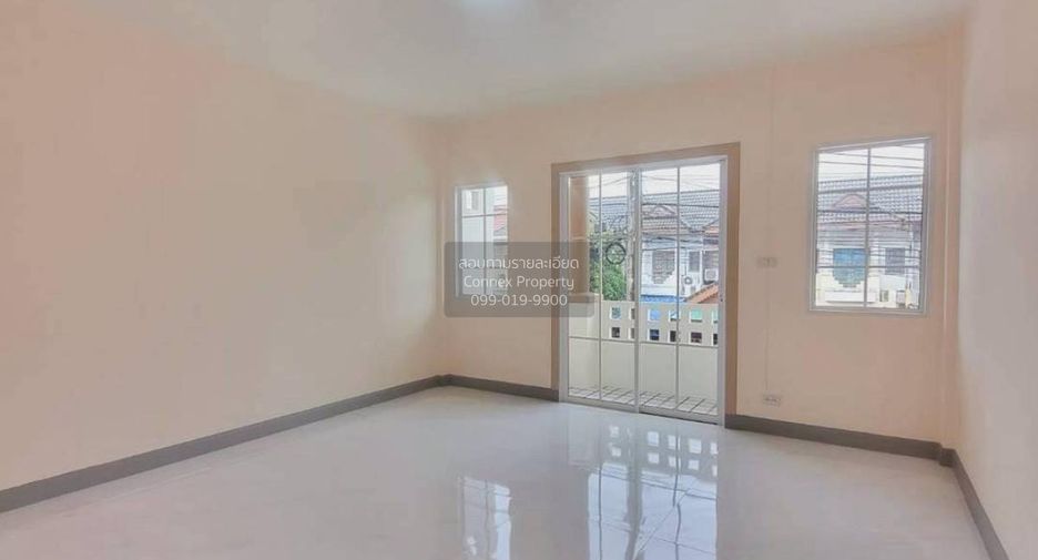 For sale 3 ベッドルーム townhouse in Bang Bua Thong, Nonthaburi