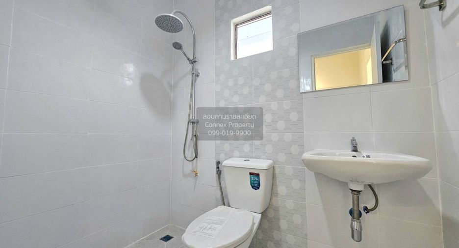 For sale 3 ベッドルーム townhouse in Khlong Luang, Pathum Thani