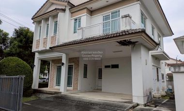 Haus zum Kauf mit 5 Zimmer in Khan Na Yao, Bangkok