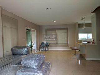 For sale 5 bedrooms house in Khan Na Yao, Bangkok