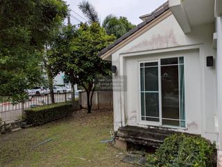 For sale 5 bedrooms house in Khan Na Yao, Bangkok