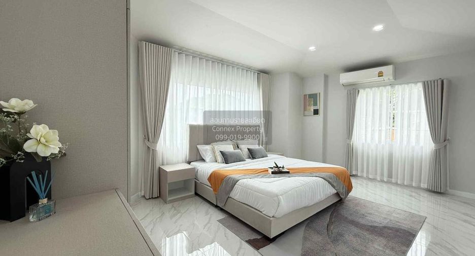 Casa en venta de 4 habitaciones en Bang Lamung, Chonburi