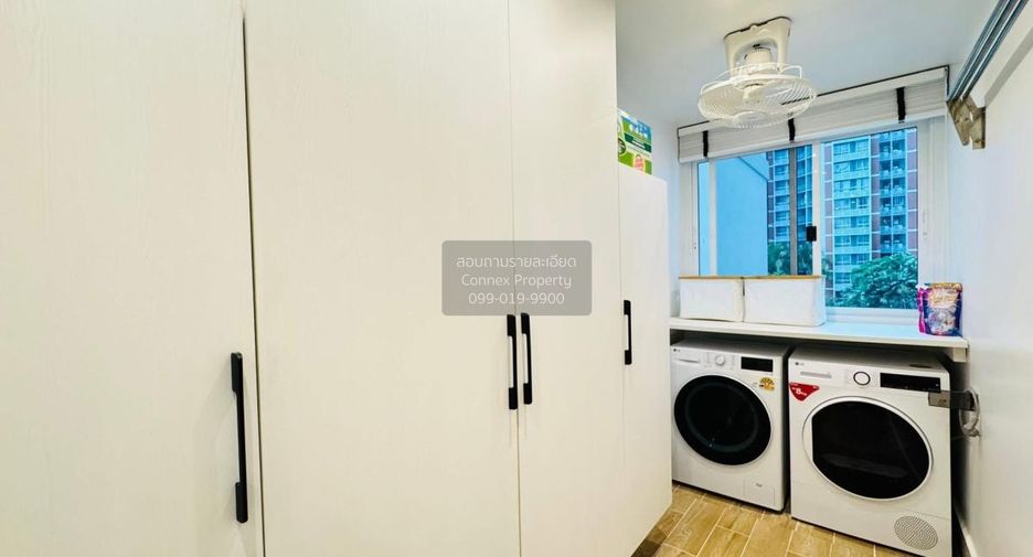 For sale 2 bedrooms condo in Yan Nawa, Bangkok