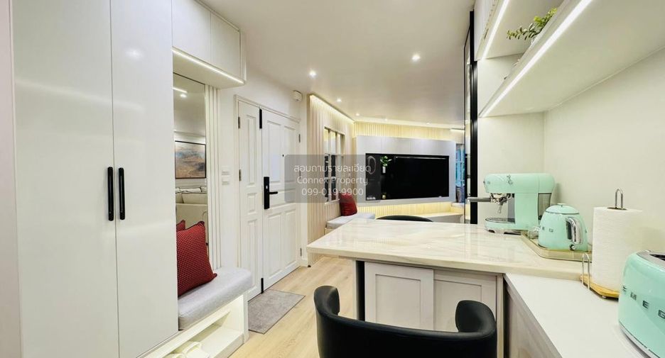 For sale 2 bedrooms condo in Yan Nawa, Bangkok