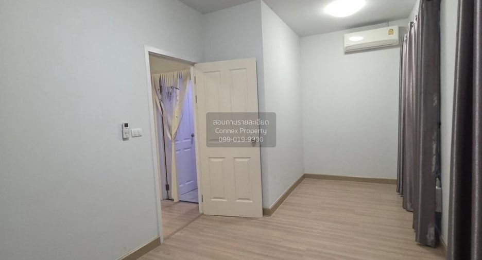 For sale 2 bedrooms townhouse in Bang Phli, Samut Prakan