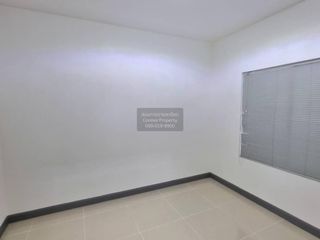 For sale 4 ベッドルーム townhouse in Bang Phli, Samut Prakan