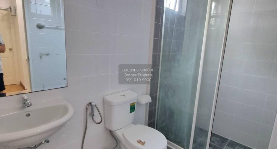 For sale 4 bedrooms townhouse in Bang Phli, Samut Prakan