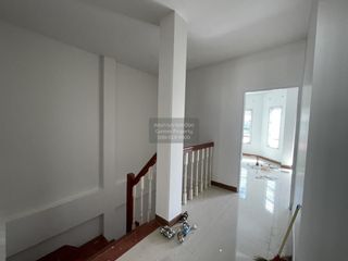 For sale 4 ベッドルーム townhouse in Bang Phli, Samut Prakan